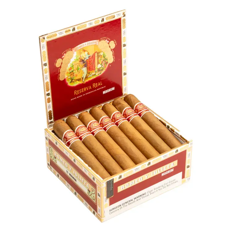 romeo-y-julieta-reserva-real-magnum-box-open.webp