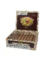 romeo-y-julieta-reserve-belicoso-open-box.webp