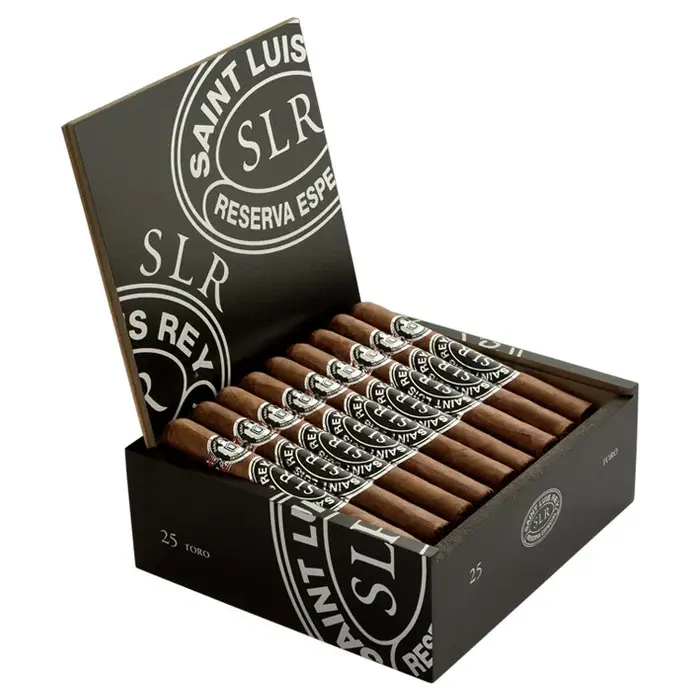 saint-luis-rey-classic-toro-open-box.webp