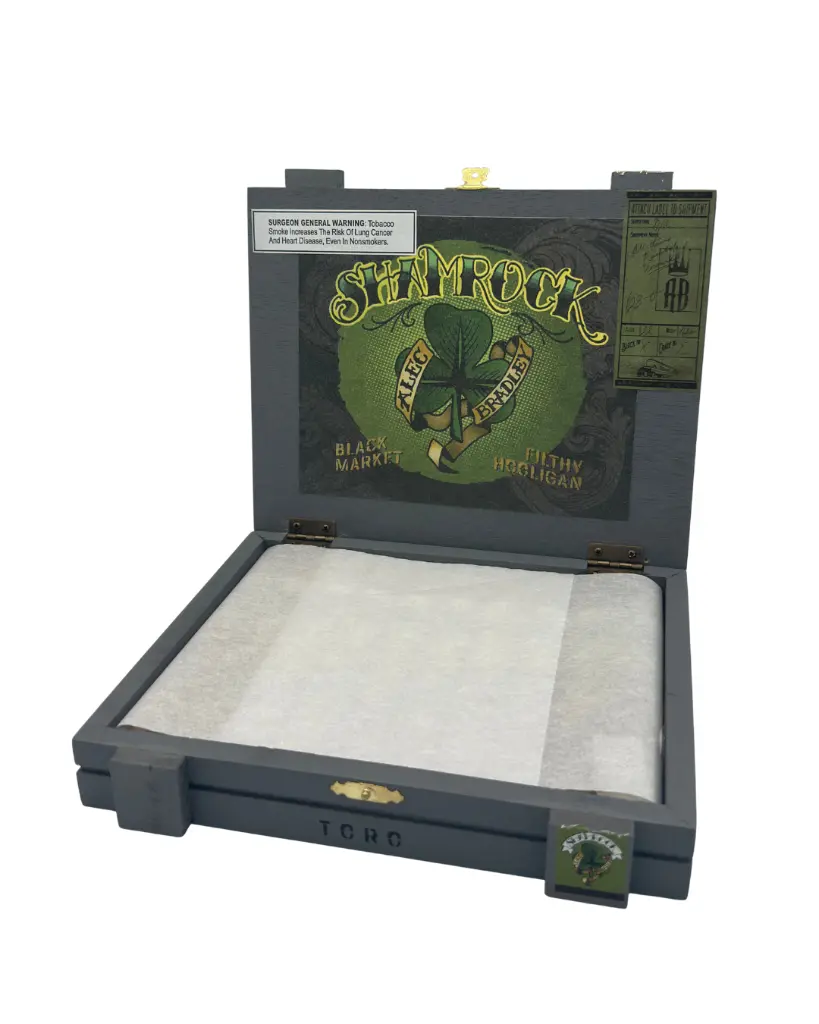 alec-bradley-filthy-hooligan-toro-box-open.webp