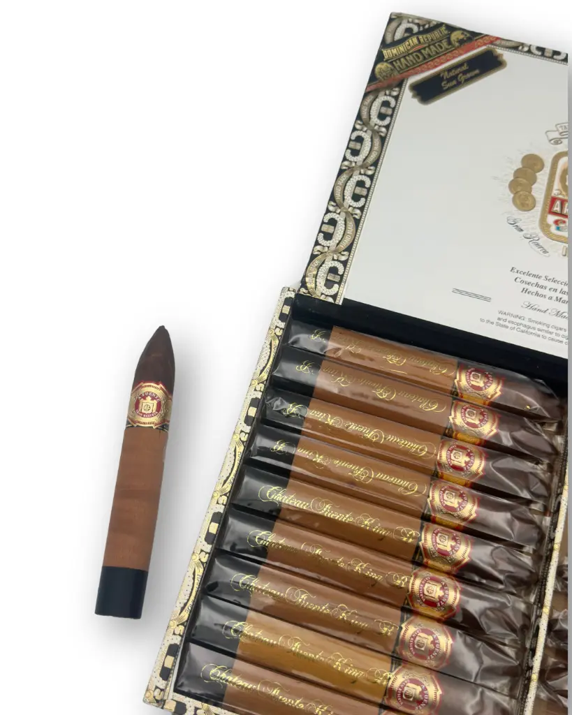 arturo-fuente-chateau-chateau-fuente-natural-king-b-box-open-with-single.png.webp