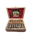 arturo-fuente-hemingway-work-of-art-maduro-box-open.webp