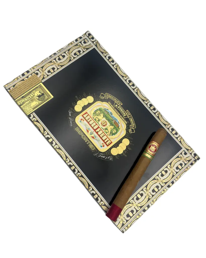 arturo-fuente-gran-reserva-chateau-king-t-box-angle.webp