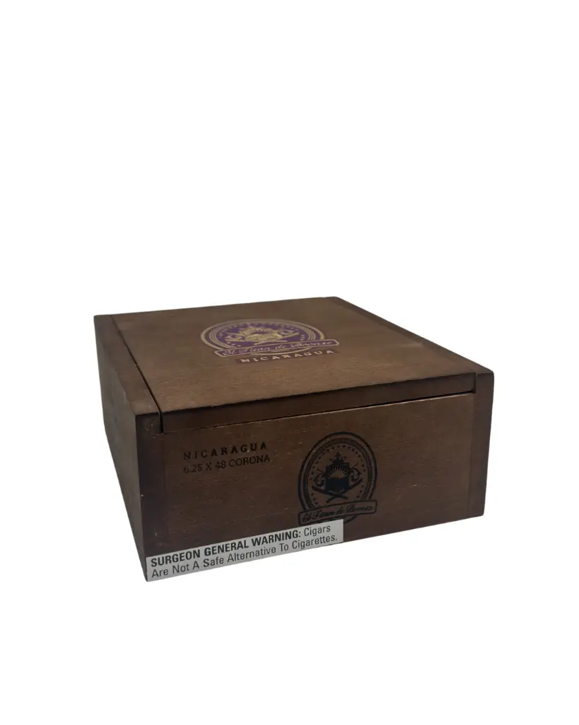 el-titan-de-bronze-nicaragua-corona-box-front-angle.webp