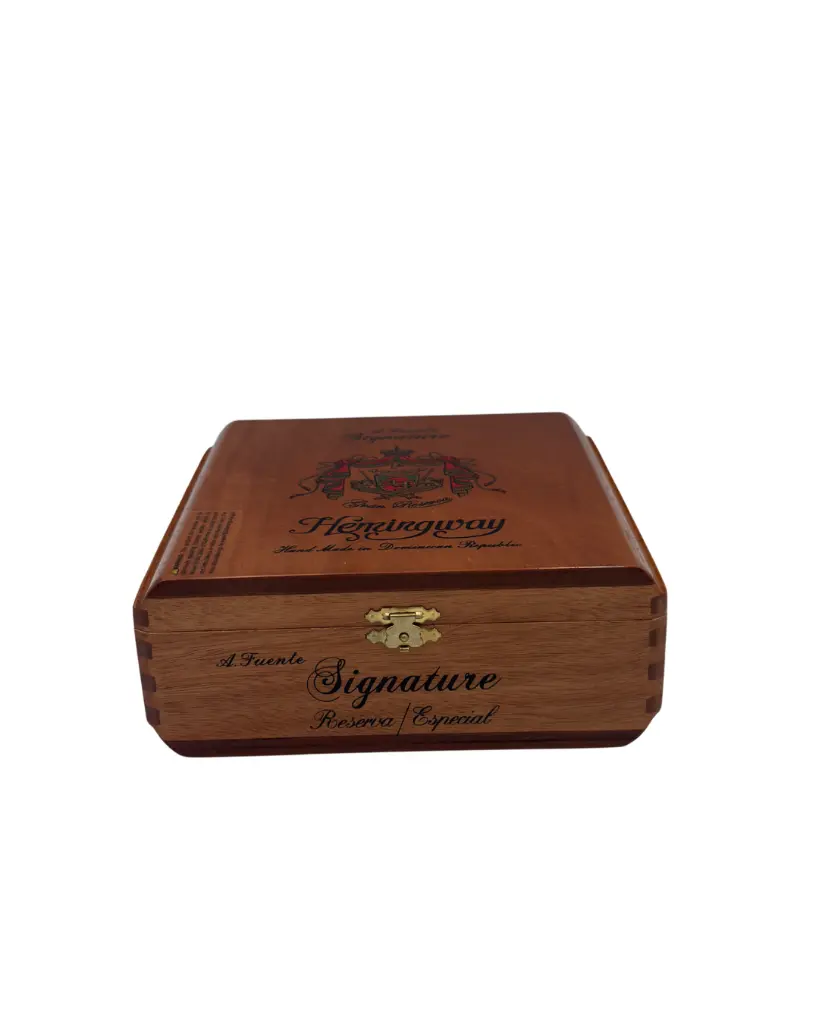 arturo-fuente-signature-hemingway-reserva-especial-closed-box.webp