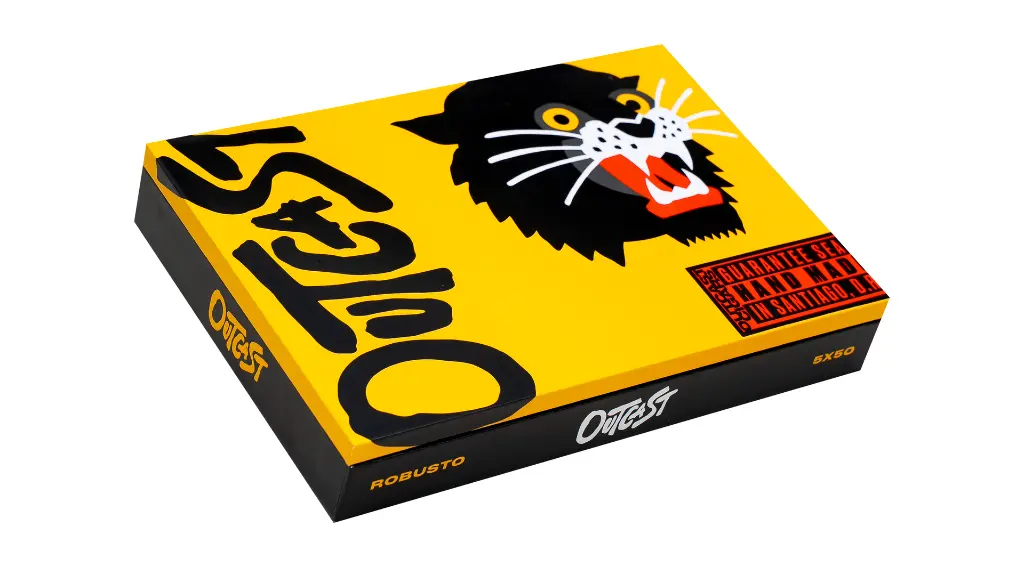 outcast-robusto-cigar-box-closed (1).webp