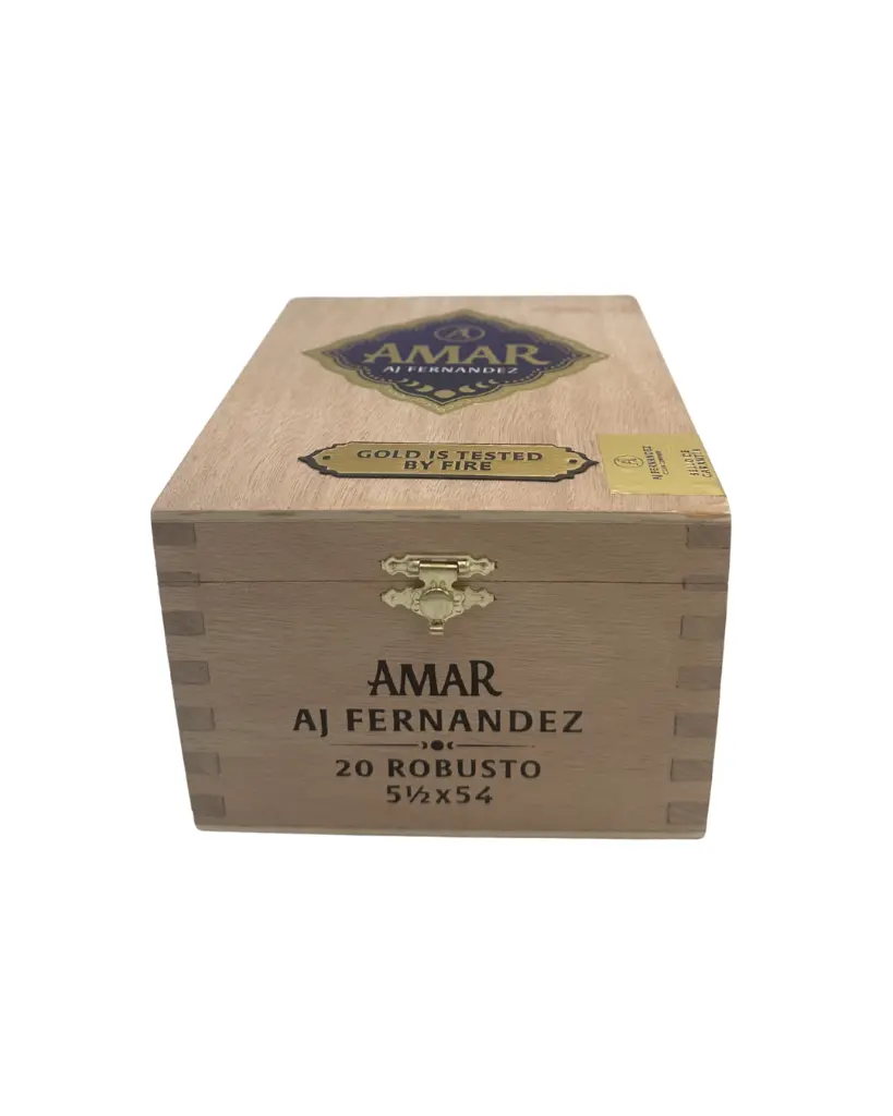 aj-fernandez-amar-robusto-box-closed (2).webp