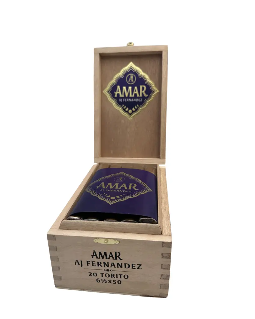 aj-fernandez-amar-torito-box-open (1).webp