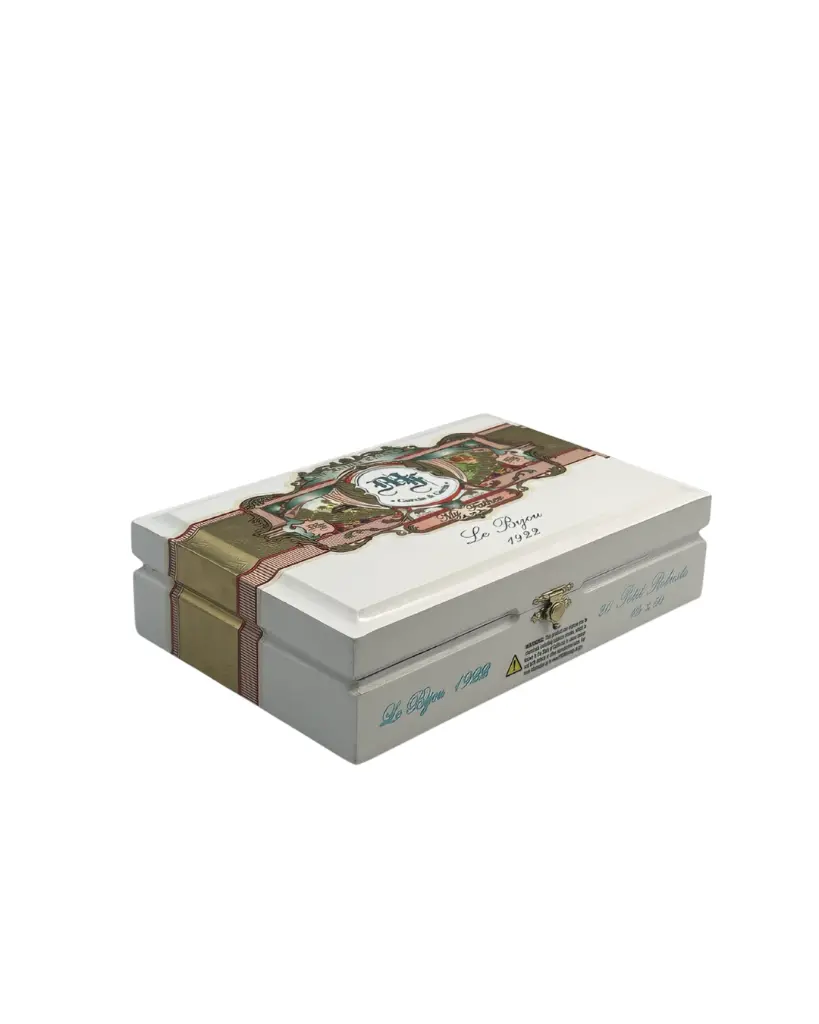 my-father-le-bijou-1922-petit-robusto-closed-box (3).webp