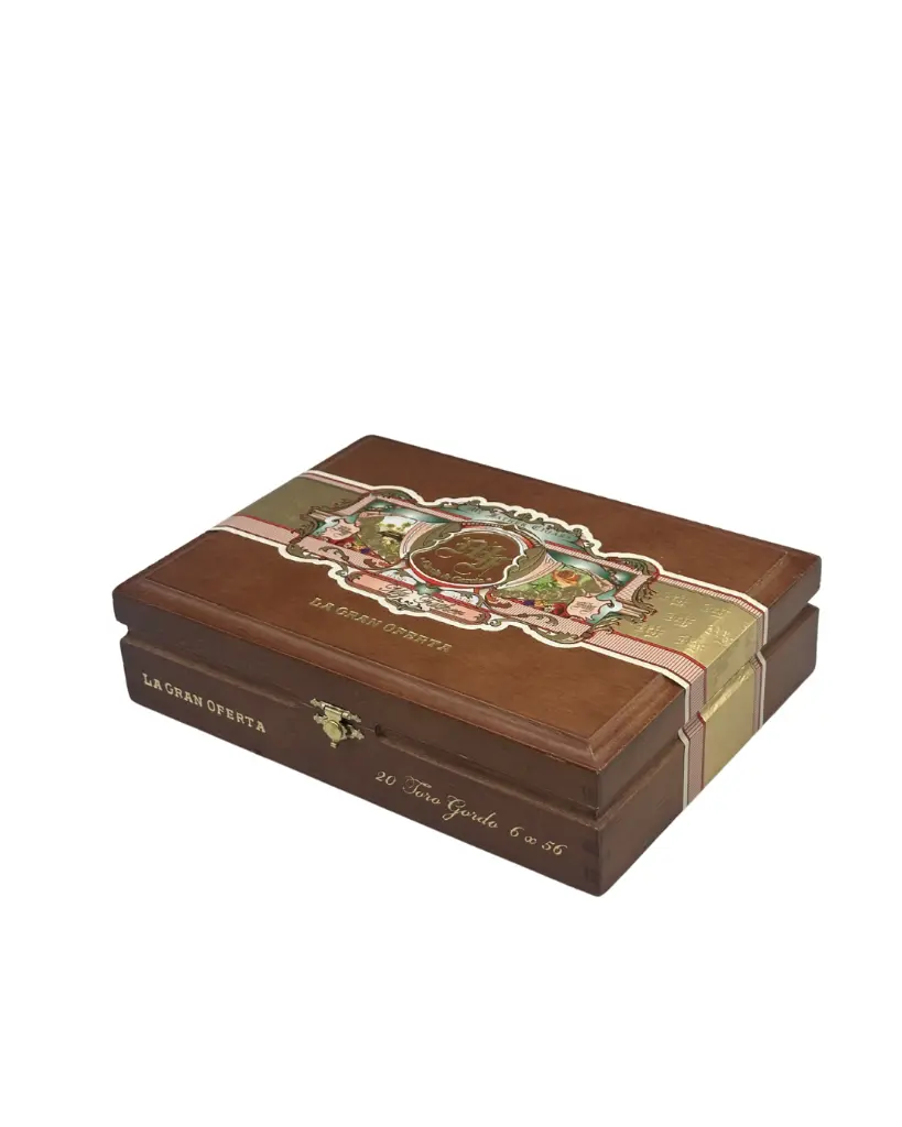 my-father-la-gran-oferta-toro-gordo-closed-box-angle.webp