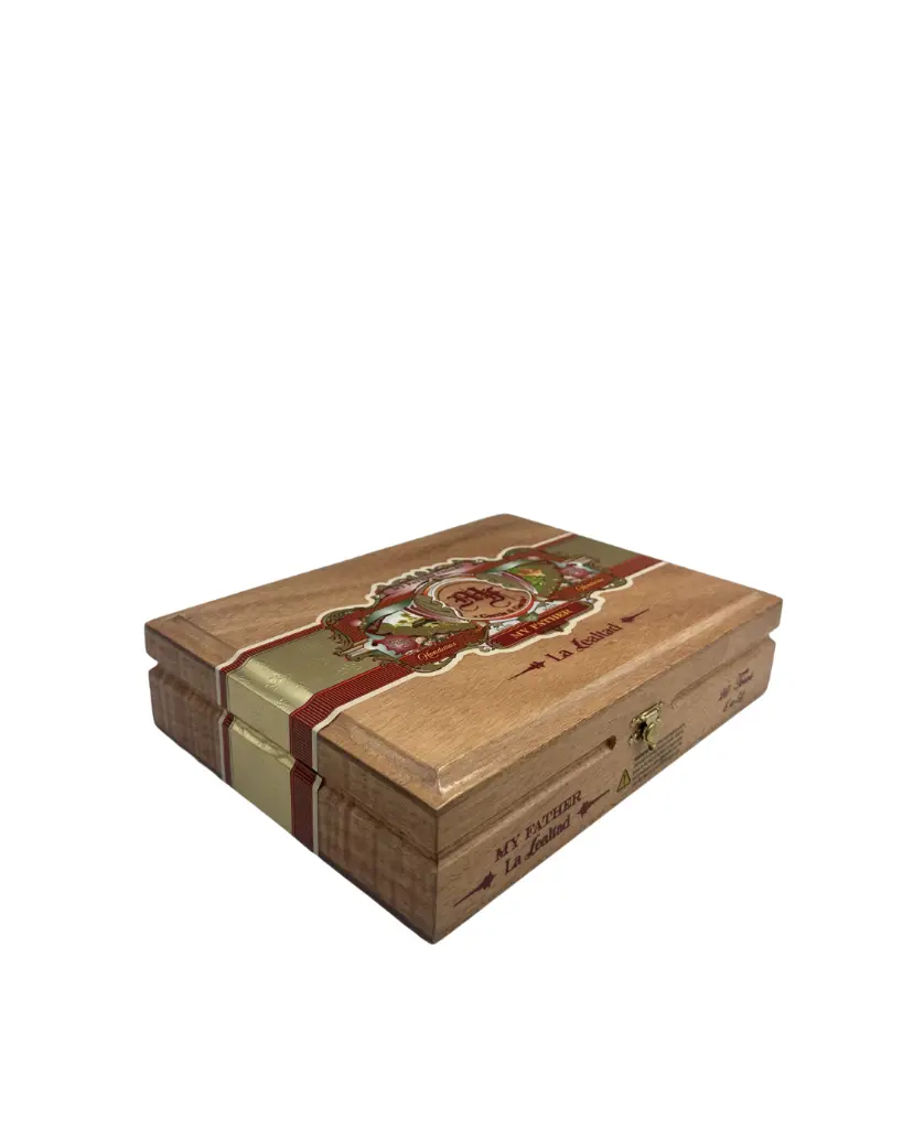 my-father-la-lealtad-toro-gordo-box-angle.png.webp