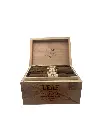 leaf-by-oscar-10th-anniversary-criollo-toro-open-box (1).webp