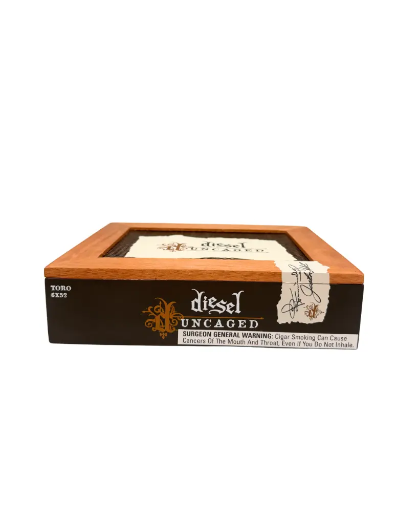diesel-uncaged-toro-cigar-box-closed.jpg.webp