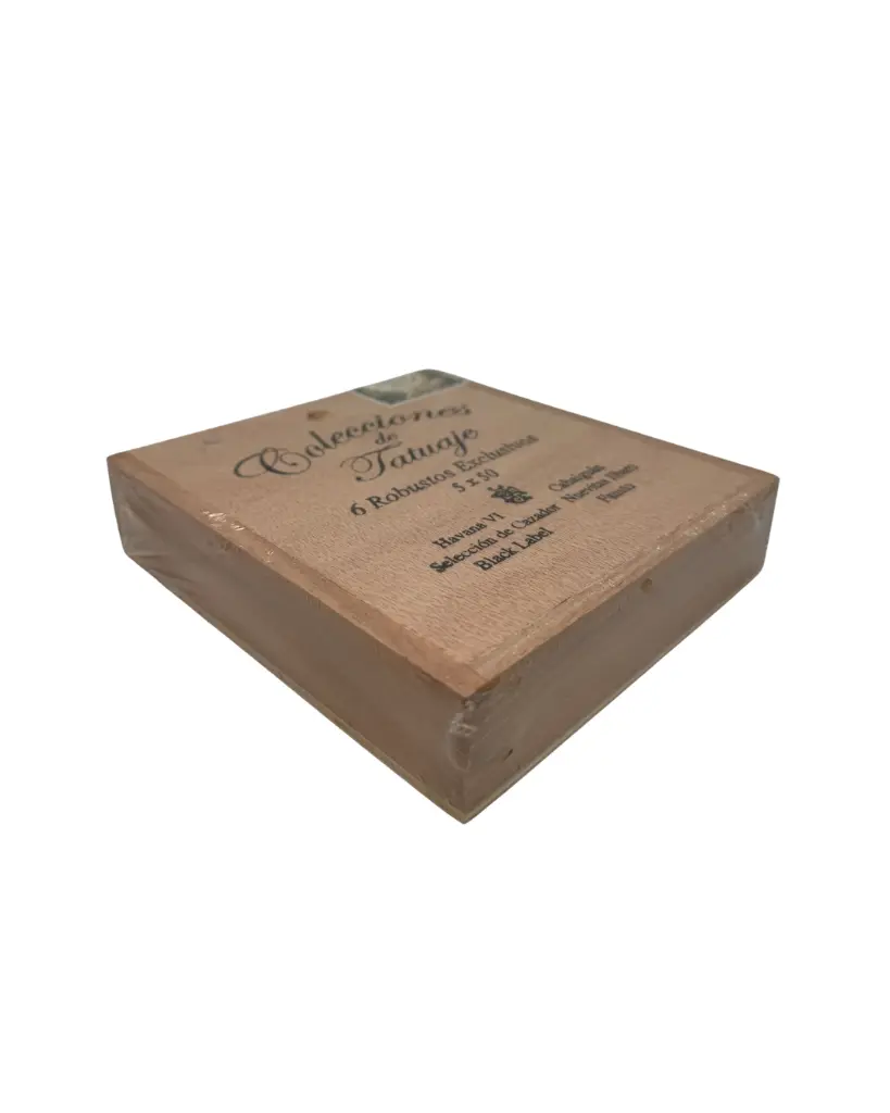 tatuaje-colecciones-robusto-exclusivos-sampler-box-angle.png.webp