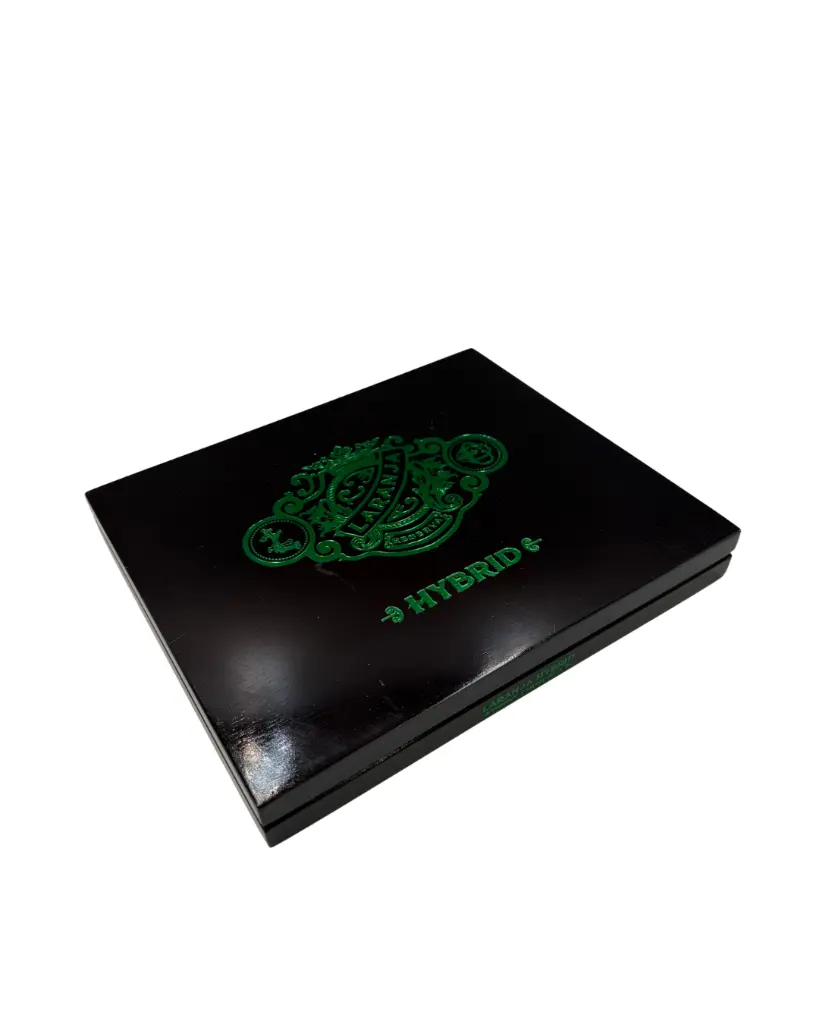 espinosa-laranja-hybrid-short-churchill-closed-box-front (1).webp