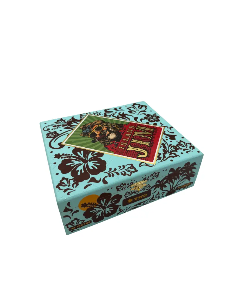 oscar-valladares-island-jim-corojo-cigar-box-angle (2).webp