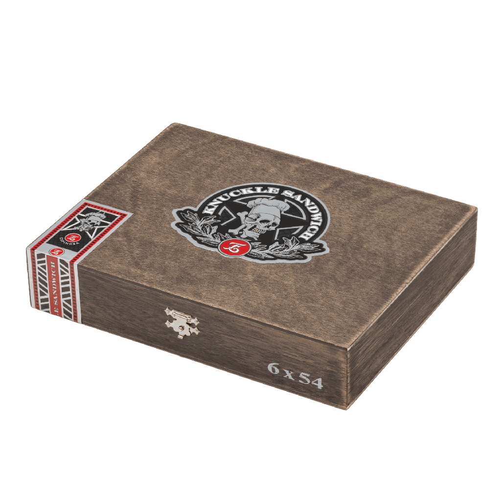 espinosa-knuckle-sandwich-puro-nicaragua-toro-6x54-cigar-box-closed-angle.png