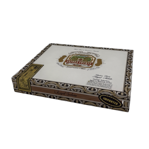 Arturo Fuente | Chateau - Chat Fuente Royal Salute SG 