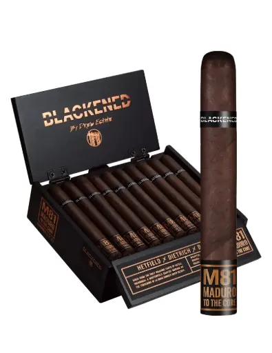 Blackened by Drew Estate M81 Corona 