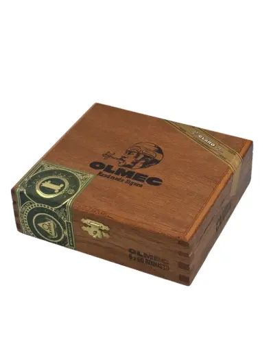 Foundation | Olmec Claro - Robusto
